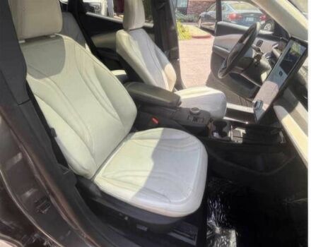 Форд Мустанг 2021 в Чернигове на Automoto.ua Серый Форд Мустанг, объемом двигателя 0 л и пробегом 17 тыс. км за 12000 $, фото 8 на Automoto.ua