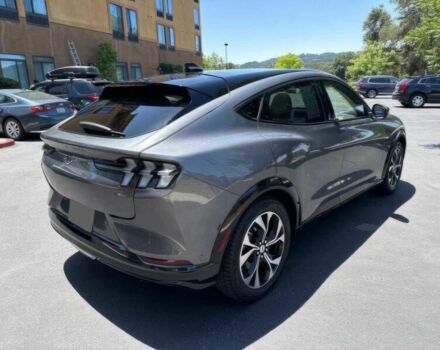 Форд Мустанг 2021 в Чернигове на Automoto.ua Серый Форд Мустанг, объемом двигателя 0 л и пробегом 17 тыс. км за 12000 $, фото 4 на Automoto.ua