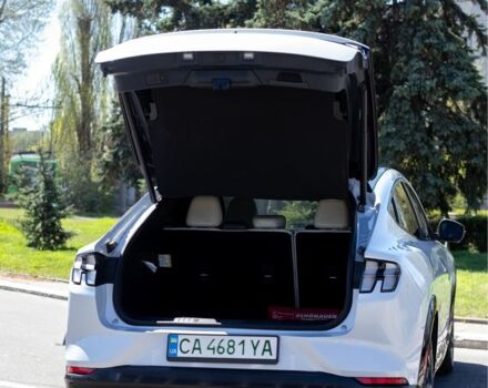 Серый Форд Мустанг, объемом двигателя 0 л и пробегом 45 тыс. км за 24000 $, фото 5 на Automoto.ua