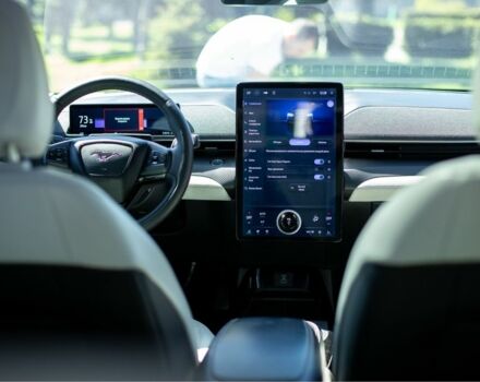 Серый Форд Мустанг, объемом двигателя 0 л и пробегом 45 тыс. км за 24000 $, фото 6 на Automoto.ua