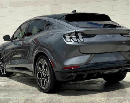 Серый Форд Мустанг, объемом двигателя 0 л и пробегом 28 тыс. км за 25900 $, фото 5 на Automoto.ua