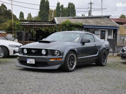 Сірий Форд Мустанг, об'ємом двигуна 4.6 л та пробігом 115 тис. км за 13000 $, фото 1 на Automoto.ua