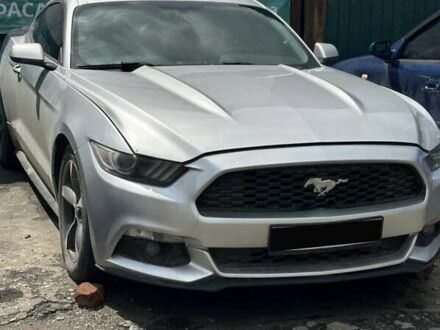 Сірий Форд Мустанг, об'ємом двигуна 2.26 л та пробігом 200 тис. км за 6500 $, фото 1 на Automoto.ua