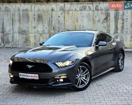 Серый Форд Мустанг, объемом двигателя 2.26 л и пробегом 59 тыс. км за 15999 $, фото 1 на Automoto.ua