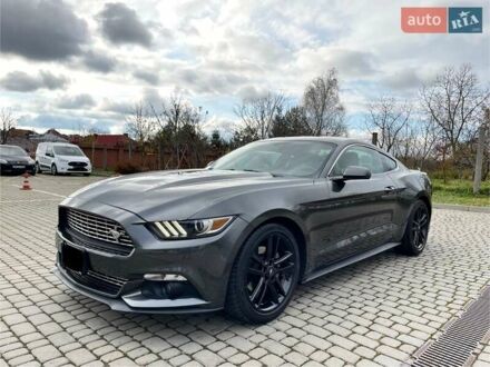 Серый Форд Мустанг, объемом двигателя 2.26 л и пробегом 98 тыс. км за 16700 $, фото 1 на Automoto.ua