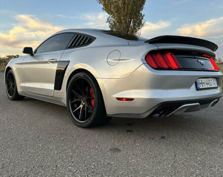 Серый Форд Мустанг, объемом двигателя 2.3 л и пробегом 173 тыс. км за 14500 $, фото 1 на Automoto.ua