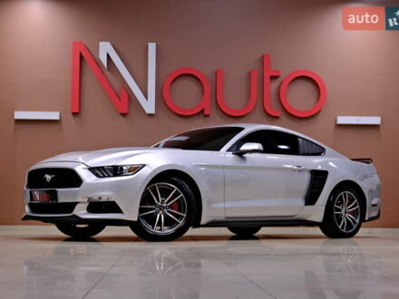 Серый Форд Мустанг, объемом двигателя 2.3 л и пробегом 91 тыс. км за 13900 $, фото 1 на Automoto.ua