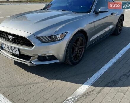 Серый Форд Мустанг, объемом двигателя 2.3 л и пробегом 64 тыс. км за 14500 $, фото 1 на Automoto.ua