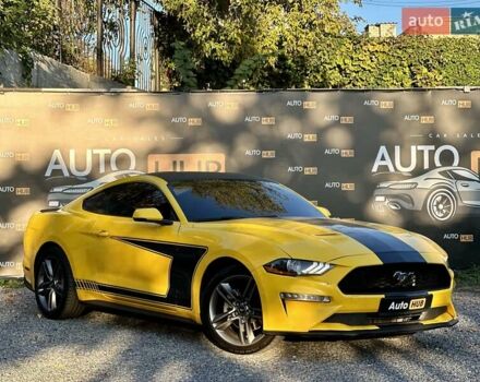 Серый Форд Мустанг, объемом двигателя 2.26 л и пробегом 107 тыс. км за 18000 $, фото 1 на Automoto.ua