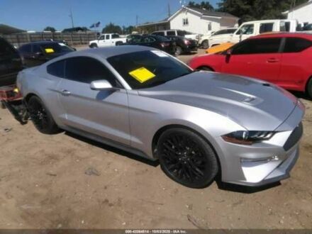 Сірий Форд Мустанг, об'ємом двигуна 2.3 л та пробігом 106 тис. км за 4500 $, фото 1 на Automoto.ua