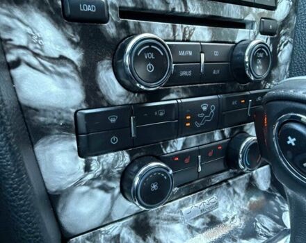 Форд Мустанг 2014 в Кривом Роге на Automoto.ua Синий Форд Мустанг, объемом двигателя 5 л и пробегом 88 тыс. км за 6200 $, фото 8 на Automoto.ua