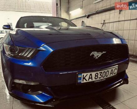 Синий Форд Мустанг, объемом двигателя 2.3 л и пробегом 128 тыс. км за 15800 $, фото 23 на Automoto.ua