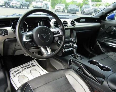 Синий Форд Мустанг, объемом двигателя 2.26 л и пробегом 42 тыс. км за 3000 $, фото 7 на Automoto.ua