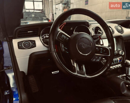 Синий Форд Мустанг, объемом двигателя 2.3 л и пробегом 128 тыс. км за 15800 $, фото 30 на Automoto.ua