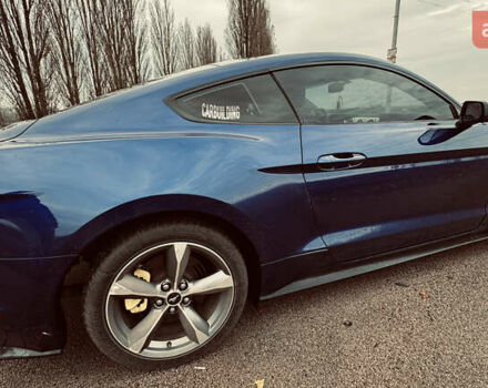 Синий Форд Мустанг, объемом двигателя 2.3 л и пробегом 128 тыс. км за 15800 $, фото 7 на Automoto.ua