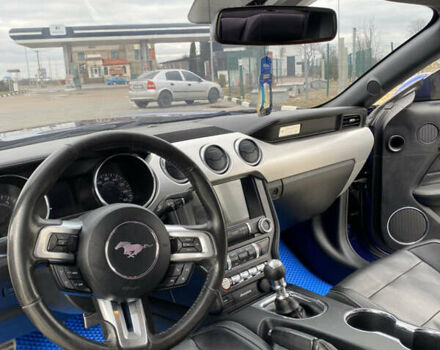 Синій Форд Мустанг, об'ємом двигуна 2.3 л та пробігом 110 тис. км за 14000 $, фото 17 на Automoto.ua