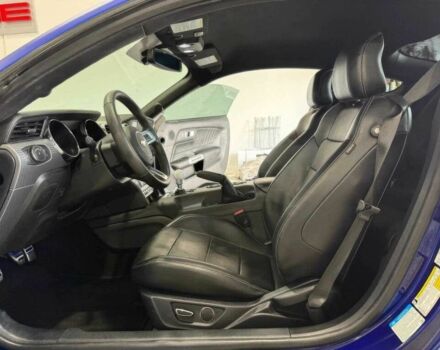 Синий Форд Мустанг, объемом двигателя 5 л и пробегом 77 тыс. км за 10000 $, фото 8 на Automoto.ua