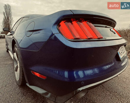 Синий Форд Мустанг, объемом двигателя 2.3 л и пробегом 128 тыс. км за 15800 $, фото 13 на Automoto.ua