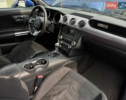 Синий Форд Мустанг, объемом двигателя 2.26 л и пробегом 166 тыс. км за 9200 $, фото 16 на Automoto.ua