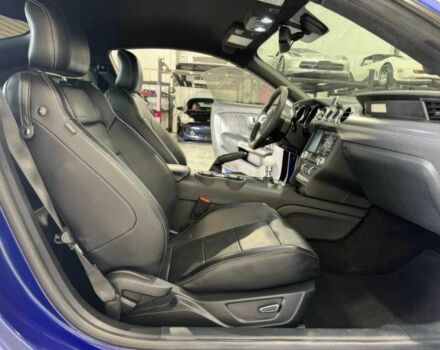 Синий Форд Мустанг, объемом двигателя 5 л и пробегом 77 тыс. км за 10000 $, фото 11 на Automoto.ua