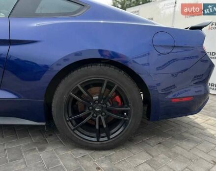 Синий Форд Мустанг, объемом двигателя 2.26 л и пробегом 166 тыс. км за 9200 $, фото 7 на Automoto.ua