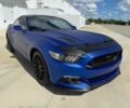 Синий Форд Мустанг, объемом двигателя 5 л и пробегом 77 тыс. км за 10000 $, фото 1 на Automoto.ua