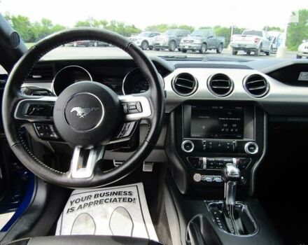 Синий Форд Мустанг, объемом двигателя 2.26 л и пробегом 42 тыс. км за 3000 $, фото 6 на Automoto.ua