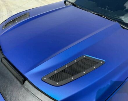 Синий Форд Мустанг, объемом двигателя 5 л и пробегом 77 тыс. км за 10000 $, фото 16 на Automoto.ua