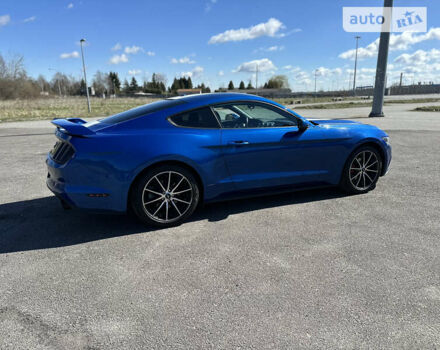 Синій Форд Мустанг, об'ємом двигуна 2.26 л та пробігом 77 тис. км за 14500 $, фото 10 на Automoto.ua