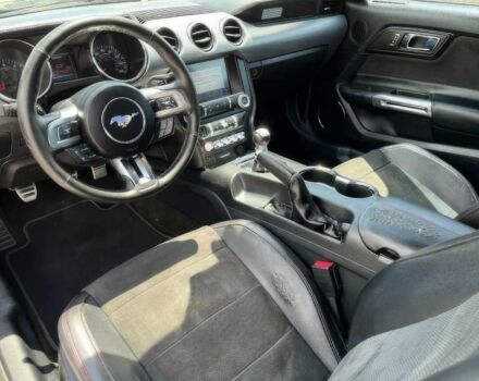 Синий Форд Мустанг, объемом двигателя 5 л и пробегом 70 тыс. км за 9900 $, фото 7 на Automoto.ua