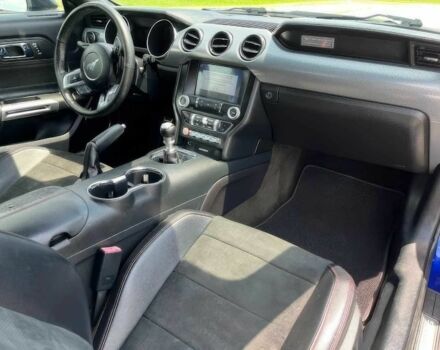 Синий Форд Мустанг, объемом двигателя 5 л и пробегом 70 тыс. км за 9900 $, фото 11 на Automoto.ua