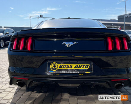 Форд Мустанг 2017 в Мукачеве на Automoto.ua Синий Форд Мустанг, объемом двигателя 2.3 л и пробегом 167 тыс. км за 17800 $, фото 5 на Automoto.ua