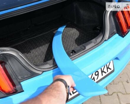 Синий Форд Мустанг, объемом двигателя 2.26 л и пробегом 77 тыс. км за 16900 $, фото 48 на Automoto.ua