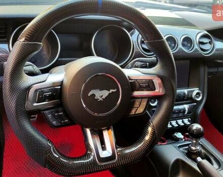 Форд Мустанг 2017 в Киеве на Automoto.ua Синий Форд Мустанг, объемом двигателя 5 л и пробегом 34 тыс. км за 39000 $, фото 19 на Automoto.ua