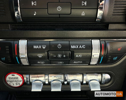 Форд Мустанг 2017 в Мукачеве на Automoto.ua Синий Форд Мустанг, объемом двигателя 2.3 л и пробегом 167 тыс. км за 17800 $, фото 12 на Automoto.ua