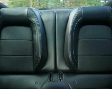 Синий Форд Мустанг, объемом двигателя 5 л и пробегом 42 тыс. км за 16000 $, фото 13 на Automoto.ua