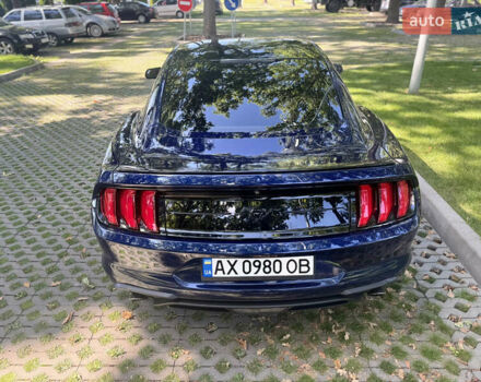 Синий Форд Мустанг, объемом двигателя 2.26 л и пробегом 147 тыс. км за 18000 $, фото 5 на Automoto.ua