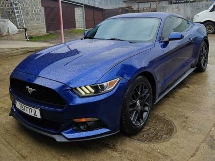 Форд Мустанг 2015 в Тячеве на Automoto.ua Синий Форд Мустанг, объемом двигателя 2.3 л и пробегом 87 тыс. км за 21800 $, фото 1 на Automoto.ua