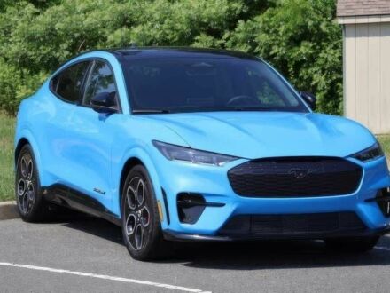 Форд Мустанг 2022 в Черкассах на Automoto.ua Синий Форд Мустанг, объемом двигателя 0 л и пробегом 25 тыс. км за 10200 $, фото 1 на Automoto.ua
