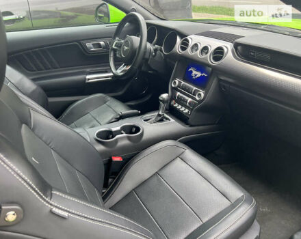 Зеленый Форд Мустанг, объемом двигателя 5 л и пробегом 11 тыс. км за 32500 $, фото 4 на Automoto.ua