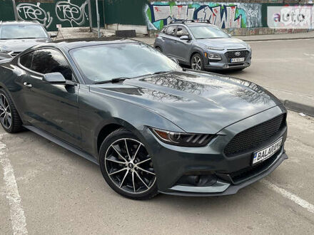 Форд Мустанг 2016 в Киеве на Automoto.ua Зеленый Форд Мустанг, объемом двигателя 2.3 л и пробегом 74 тыс. км за 18500 $, фото 1 на Automoto.ua