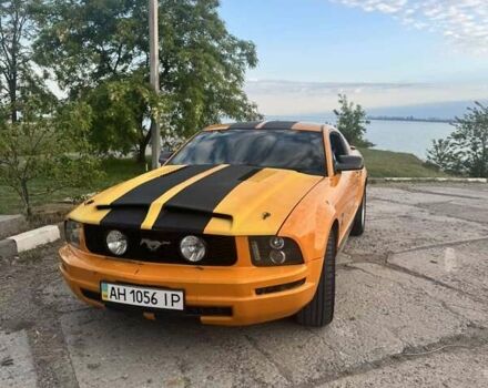 Оранжевый Форд Мустанг, объемом двигателя 4 л и пробегом 92 тыс. км за 9999 $, фото 8 на Automoto.ua