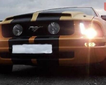 Оранжевый Форд Мустанг, объемом двигателя 4 л и пробегом 92 тыс. км за 9999 $, фото 4 на Automoto.ua