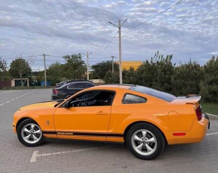Оранжевый Форд Мустанг, объемом двигателя 4 л и пробегом 92 тыс. км за 9999 $, фото 6 на Automoto.ua