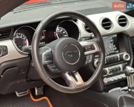 Оранжевый Форд Мустанг, объемом двигателя 2.3 л и пробегом 183 тыс. км за 18490 $, фото 13 на Automoto.ua