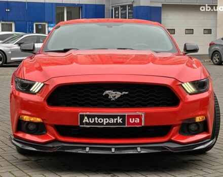 Оранжевый Форд Мустанг, объемом двигателя 2.3 л и пробегом 183 тыс. км за 18490 $, фото 1 на Automoto.ua