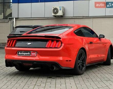 Оранжевый Форд Мустанг, объемом двигателя 2.3 л и пробегом 183 тыс. км за 18490 $, фото 7 на Automoto.ua