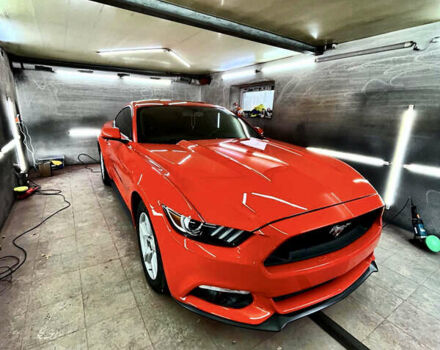 Оранжевый Форд Мустанг, объемом двигателя 2.3 л и пробегом 38 тыс. км за 24500 $, фото 4 на Automoto.ua