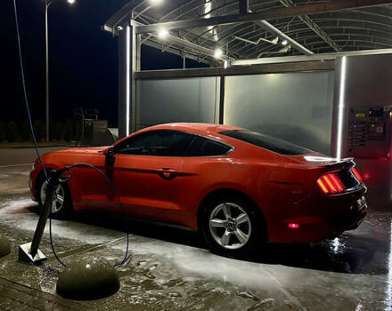 Оранжевый Форд Мустанг, объемом двигателя 2.3 л и пробегом 38 тыс. км за 24500 $, фото 7 на Automoto.ua