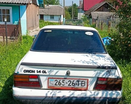 Белый Форд Орион, объемом двигателя 1.4 л и пробегом 10 тыс. км за 20000 $, фото 1 на Automoto.ua